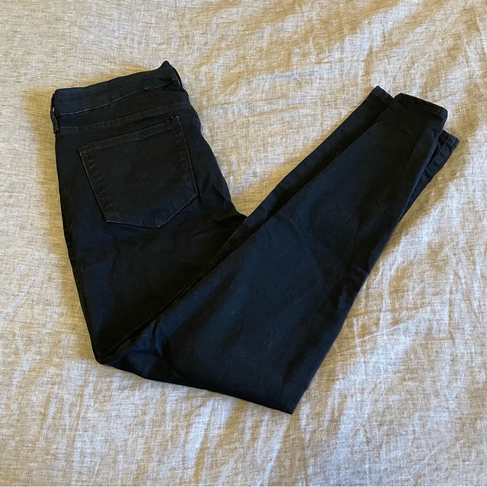 Old Navy black skinny jeans